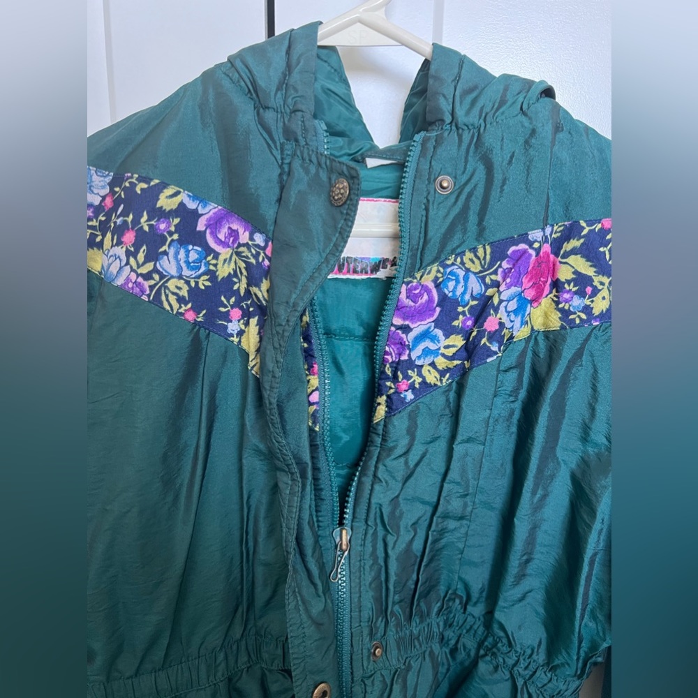 Vintage green puffer jacket